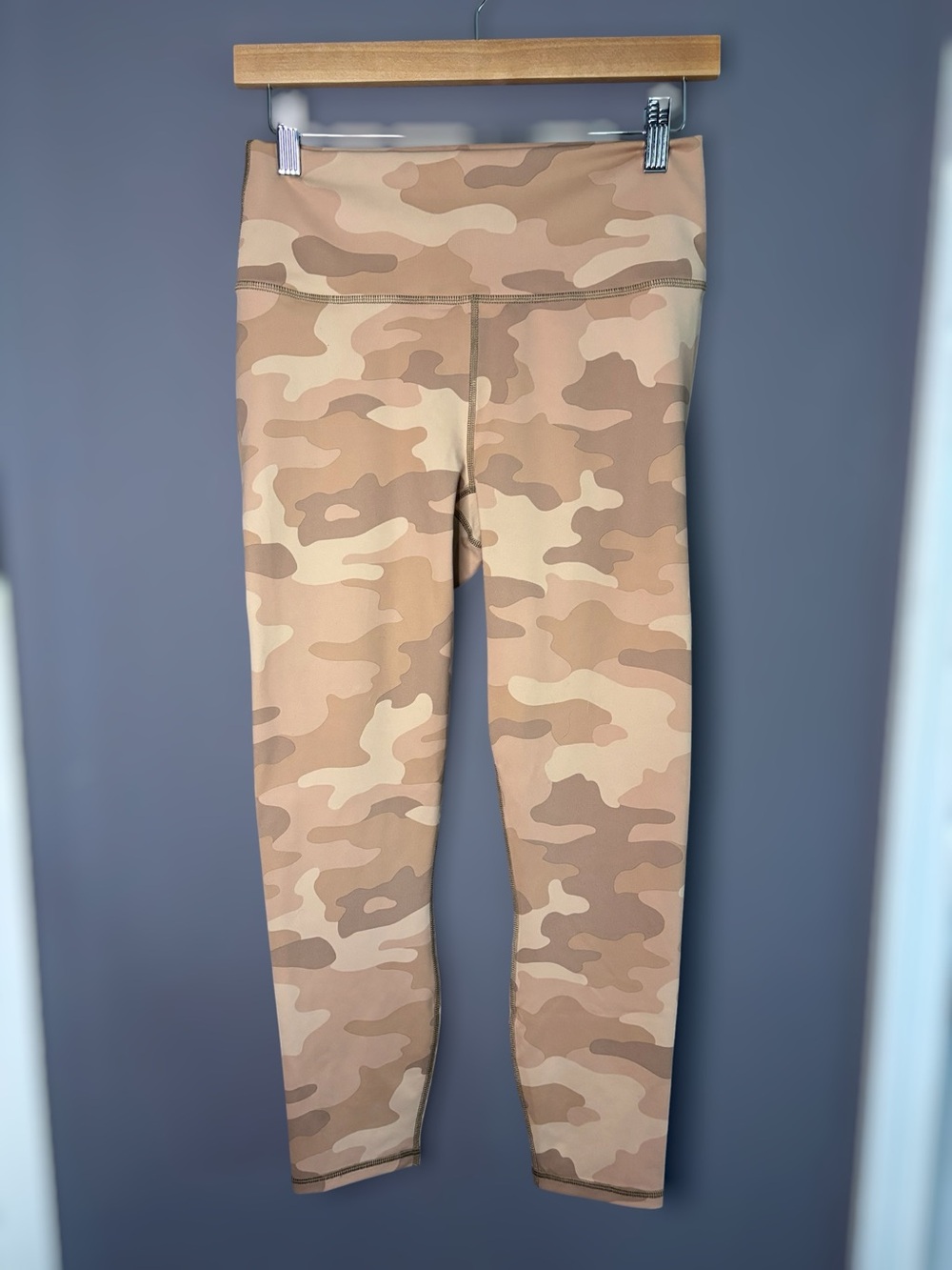 Fabletics Tan Camo High Waist Cropped Leggings Medium